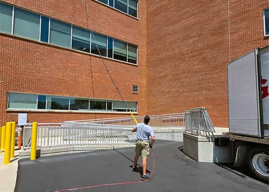 exterior window cleaning in Columbus, Ohio