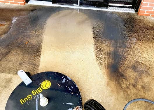 pressure washing concrete in Hilliard, Ohio